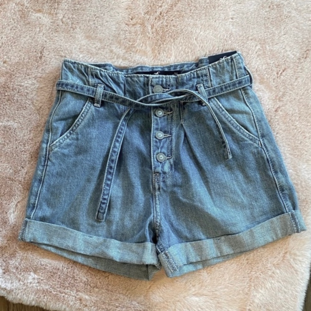LAST CALL! hollister paperbag high-waisted denim shorts